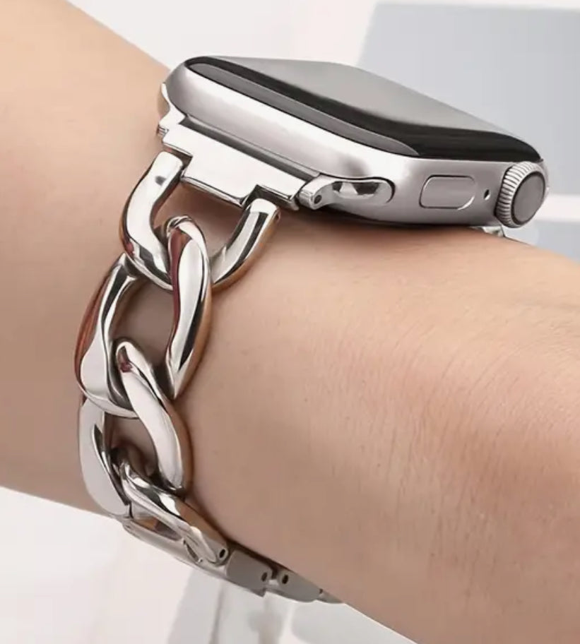 Bracelet Apple Watch en acier inoxydable argenté.