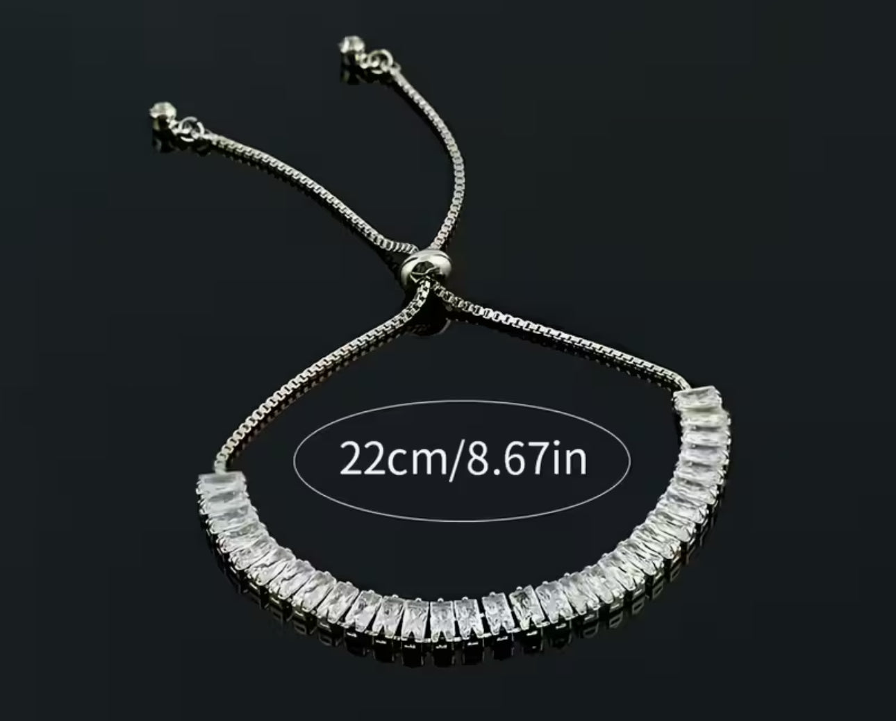 Bracelet en acier inoxydable avec strass (choix de 3 couleurs)