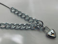 Collier avec cadenas et chaîne