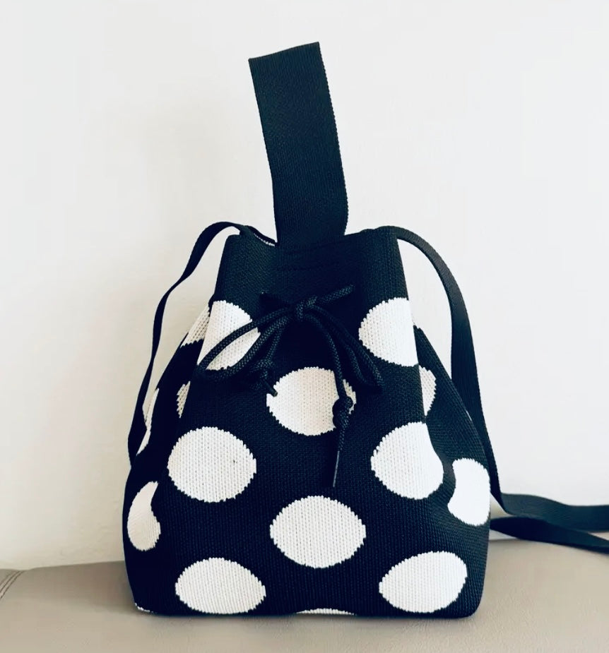 Sac en tricot à pois