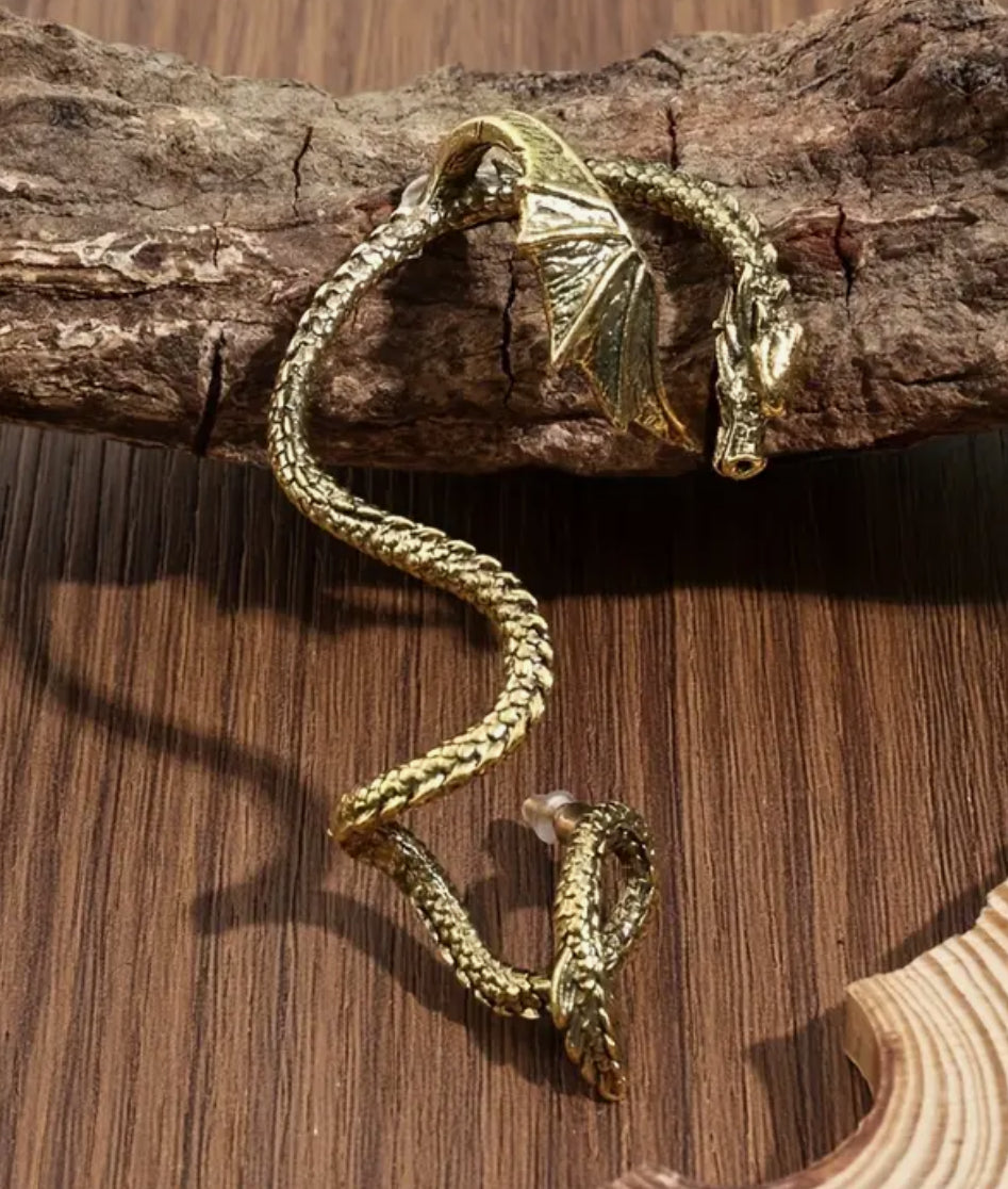 Dragon ear cuffs ( gold or silver)
