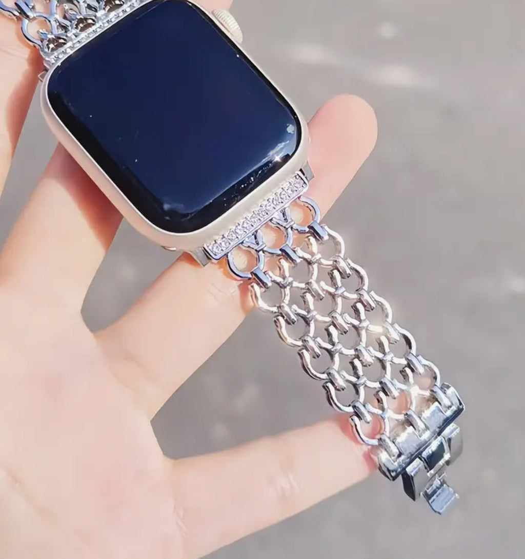 Bracelet Apple Watch en acier inoxydable avec chaîne argentée (2 tailles)