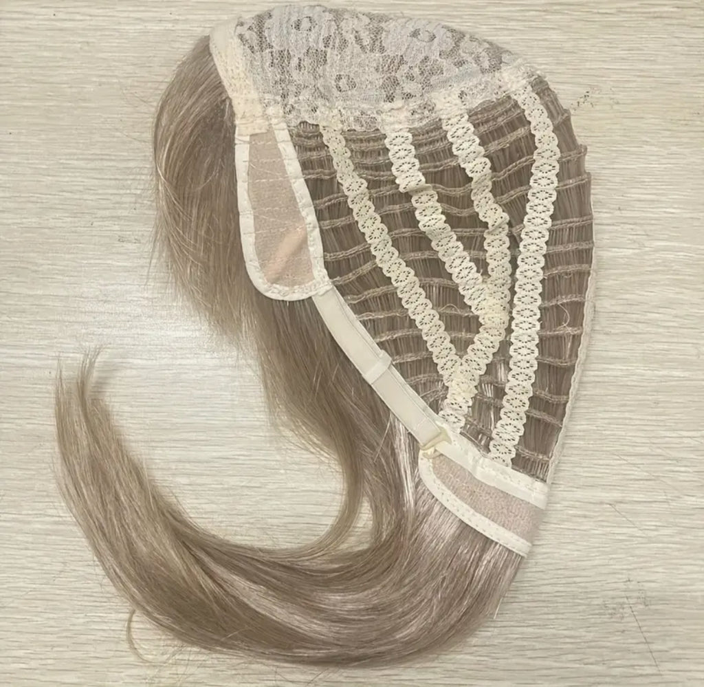 Blonde wig 35.56cm