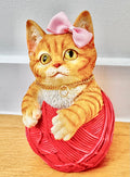 Figurine de chat tigré roux en laine