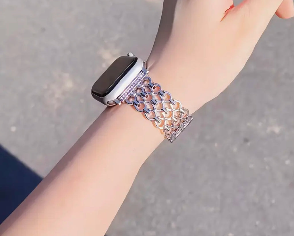 Bracelet Apple Watch en acier inoxydable avec chaîne argentée (2 tailles)
