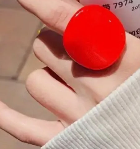 Bague en acrylique rouge vif