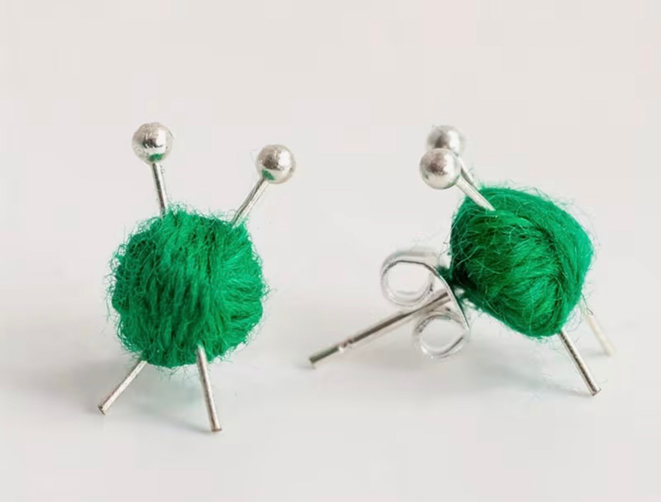 Knitting Needles with Wool Earrings (Green)
