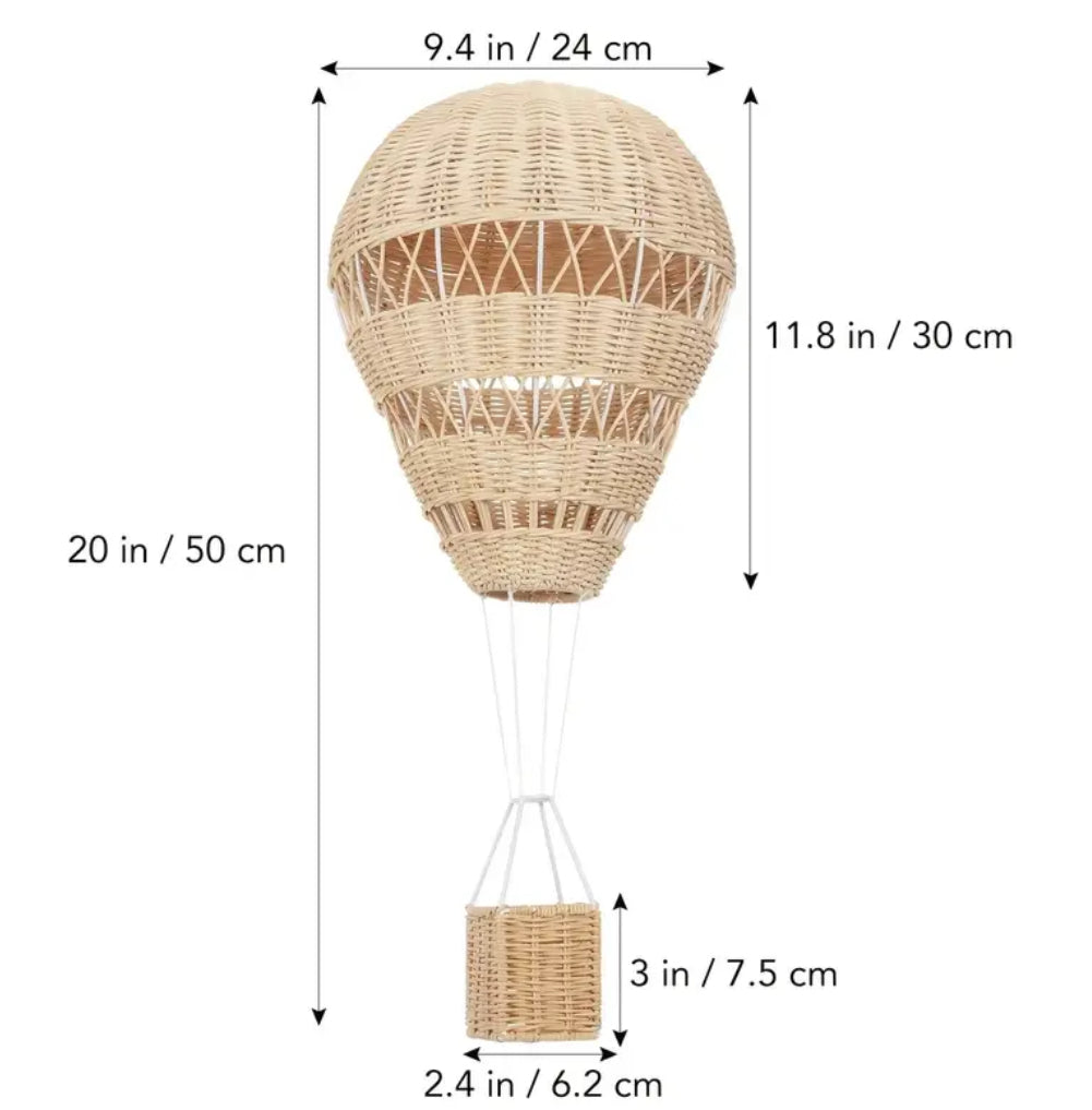 Mobile suspendu en osier avec montgolfière (couleur paille)
