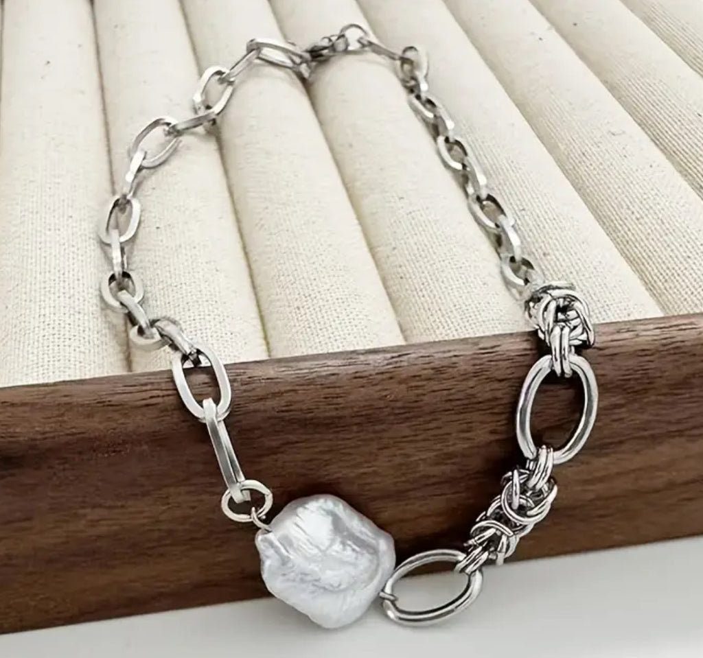 Collier en acier inoxydable avec perles d'eau douce