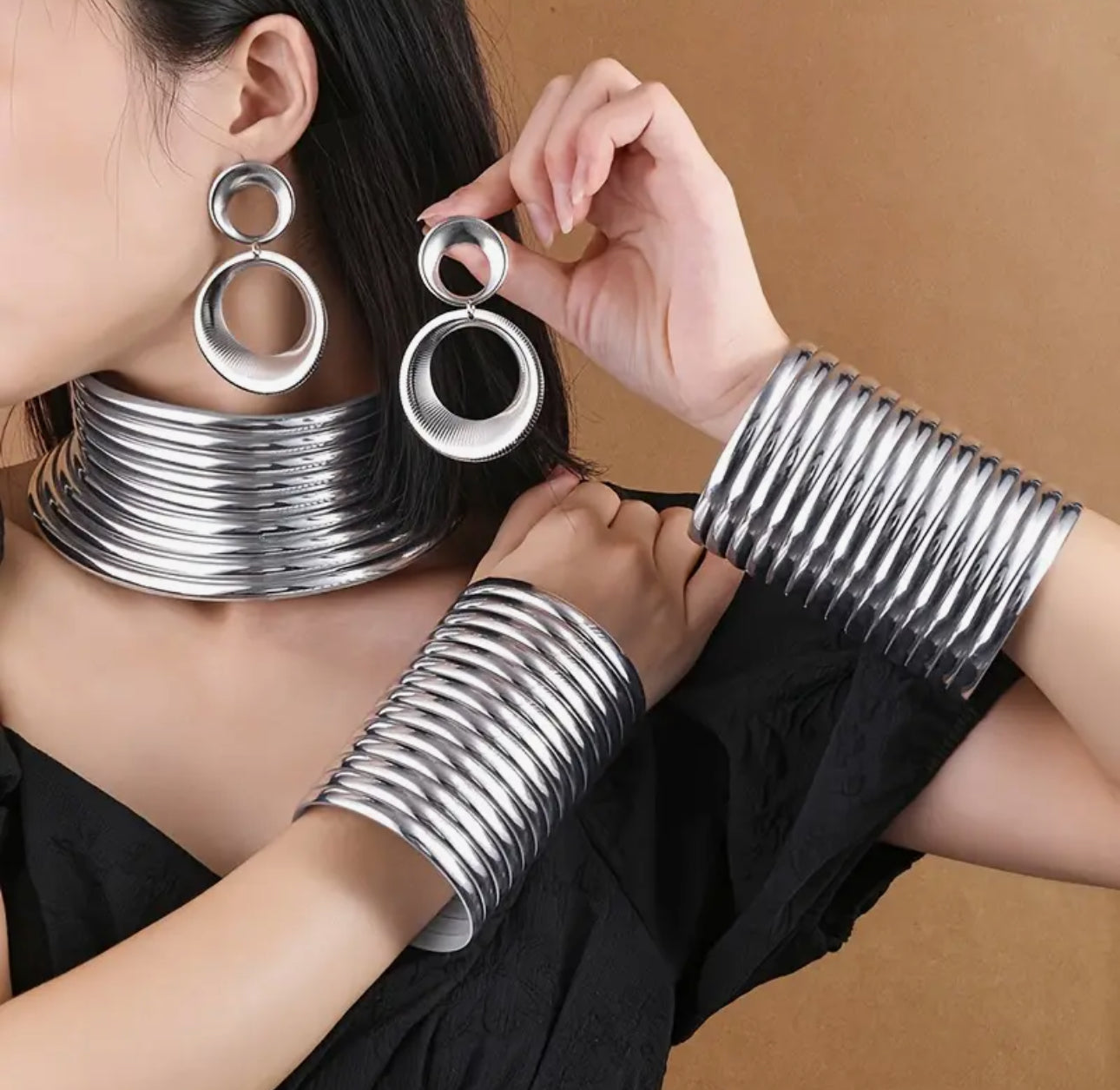 Faux Coil Jewellery Set (Silver)