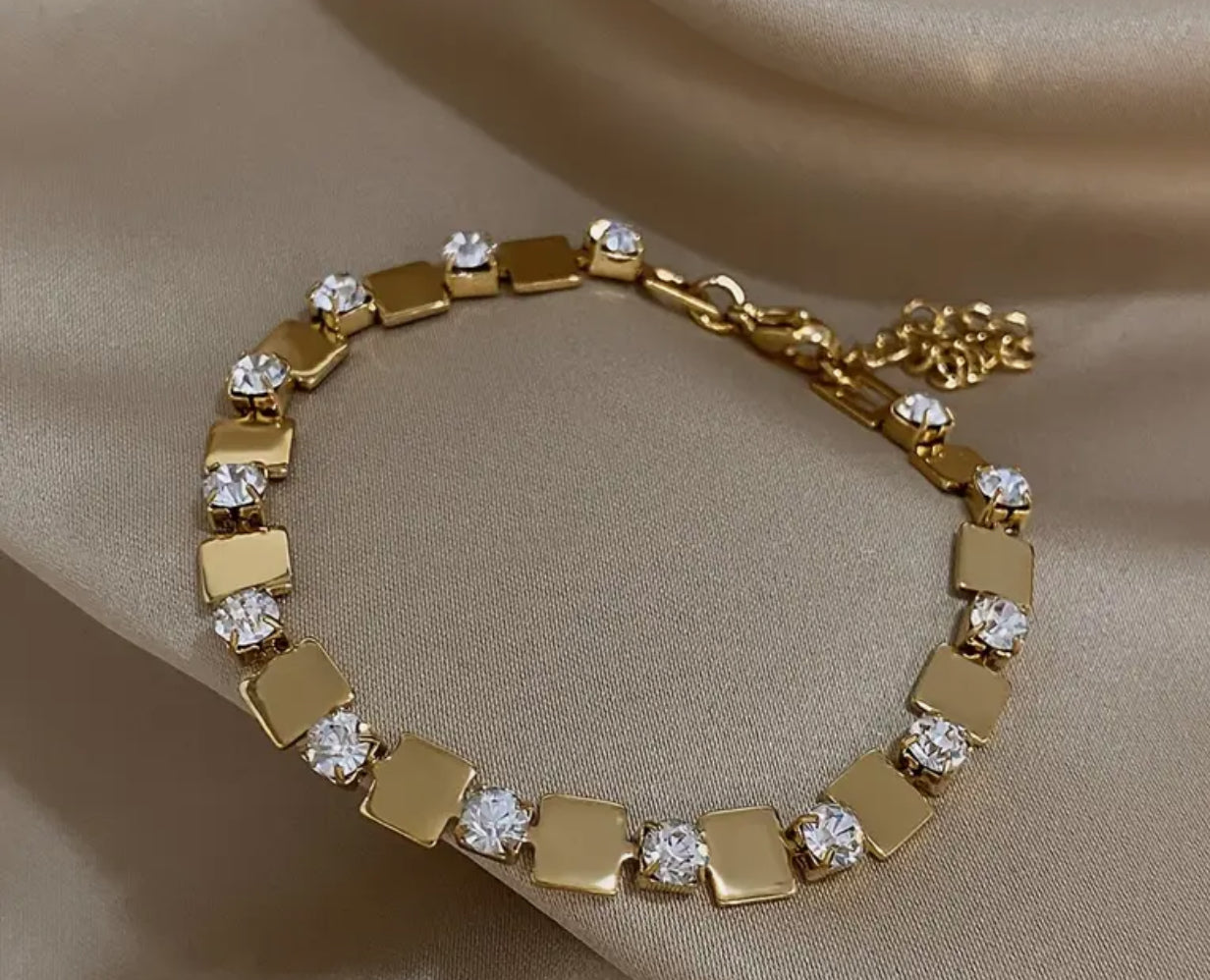 Bracelet carré en acier inoxydable avec strass