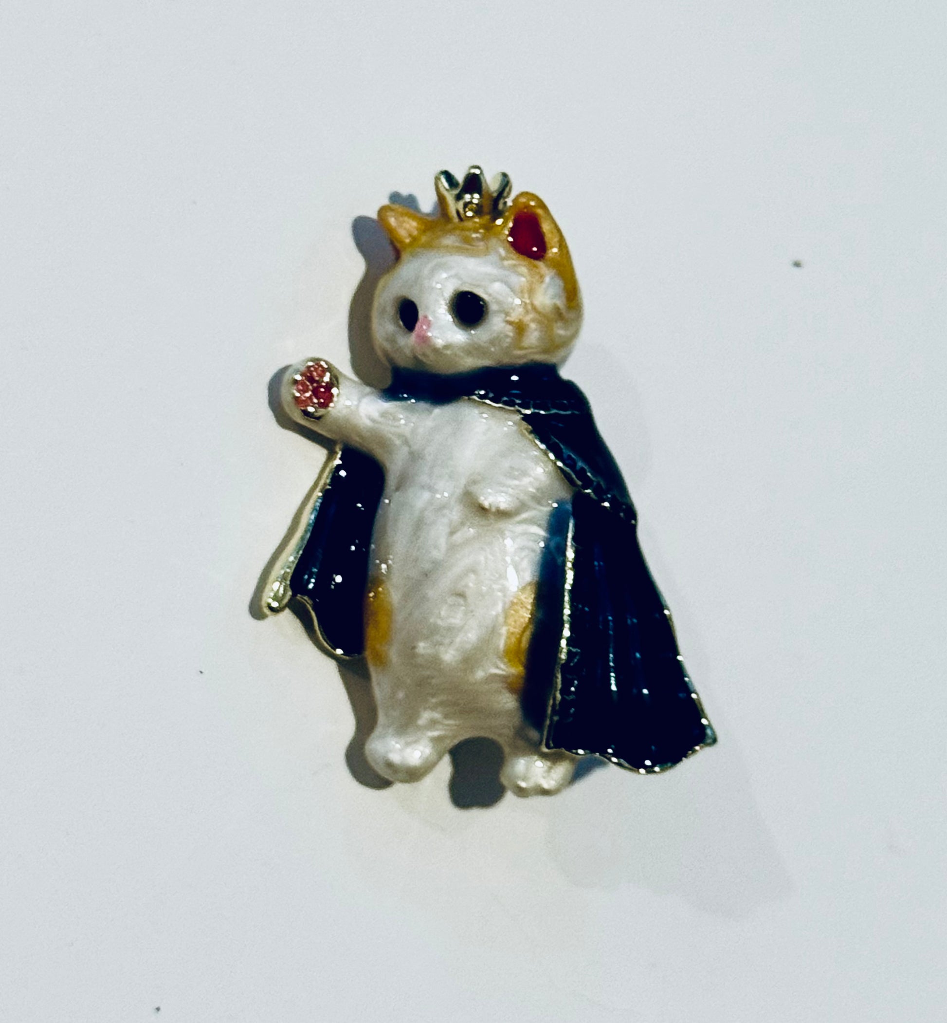Prince Cat Brooch