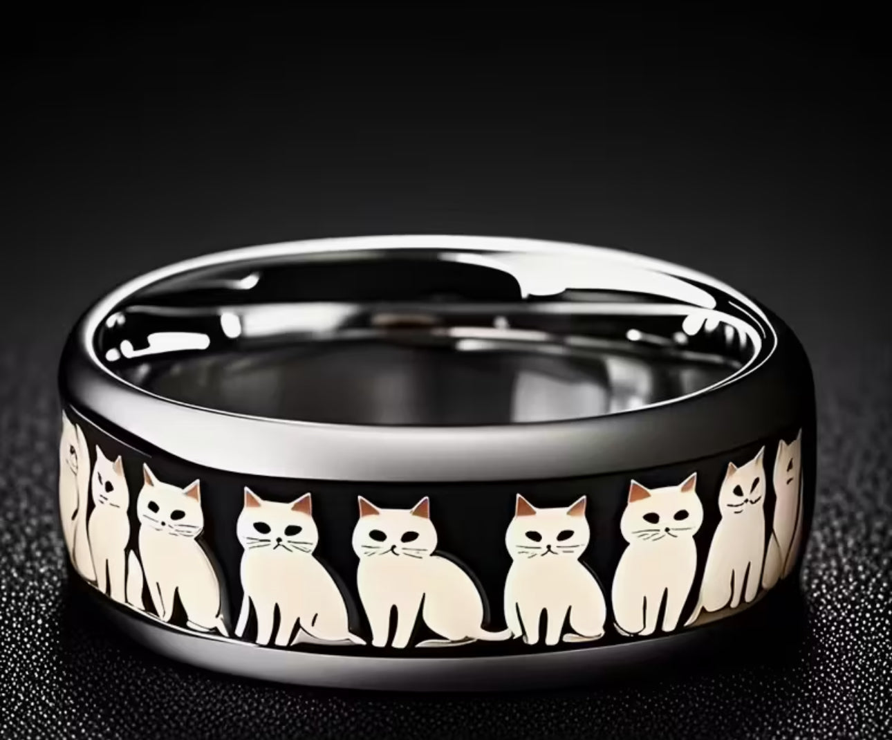 White Cats Ring