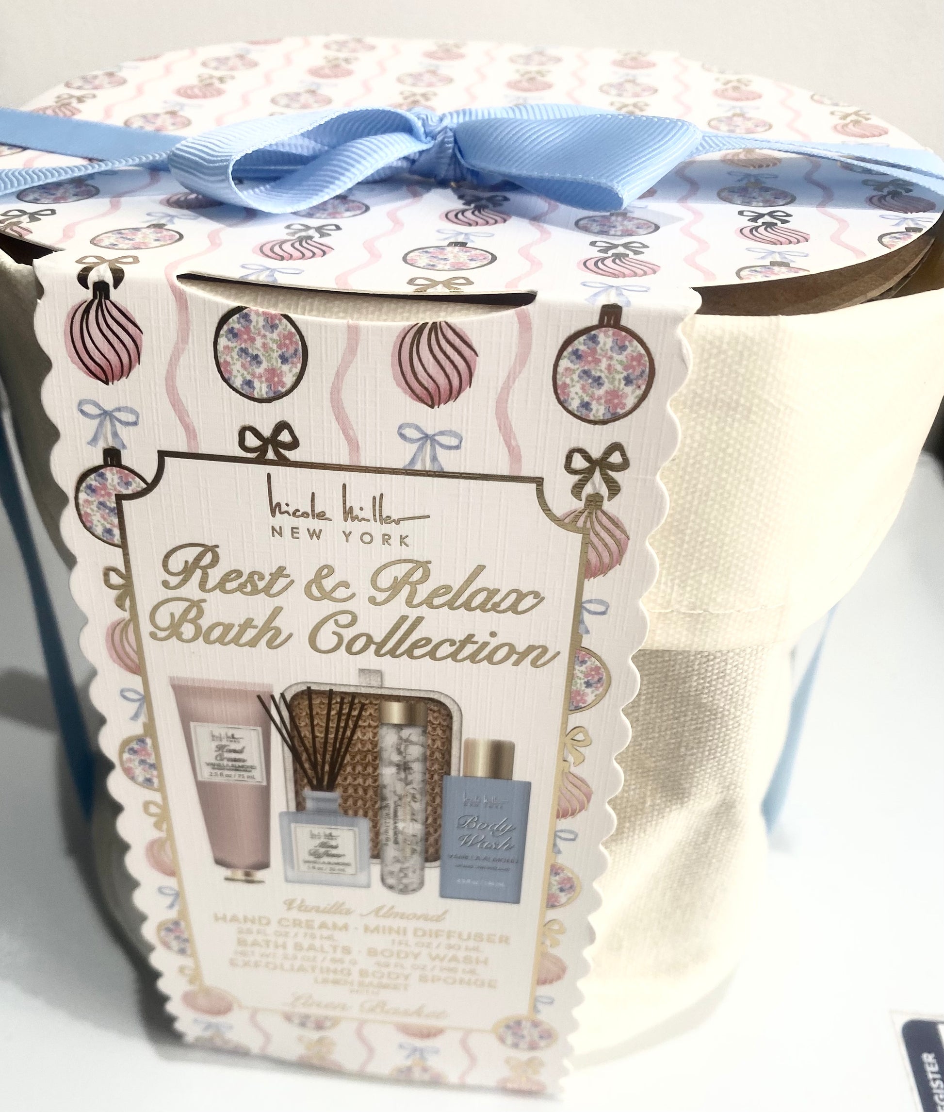 Nicole Miller - Rest and Relax Bath Collection
