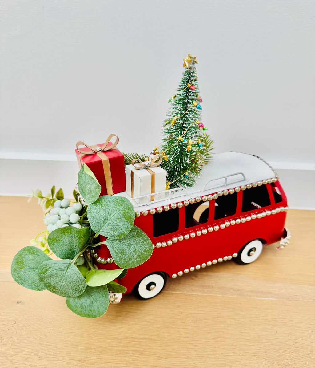 Hand-Decorated Christmas Bus with LED lamp