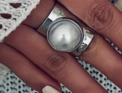 Bague en argent et perle
