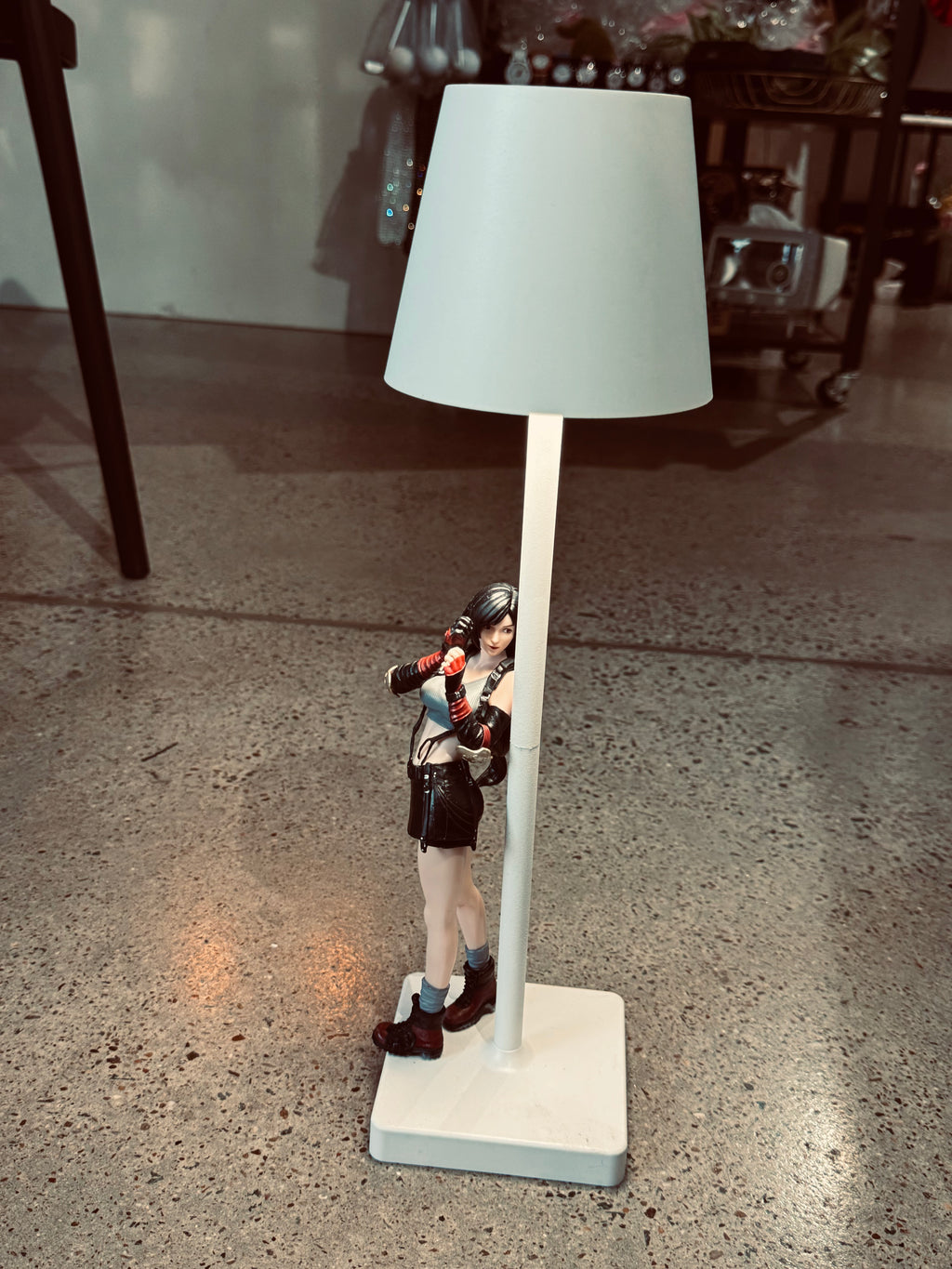 Lampe portable rechargeable Anime