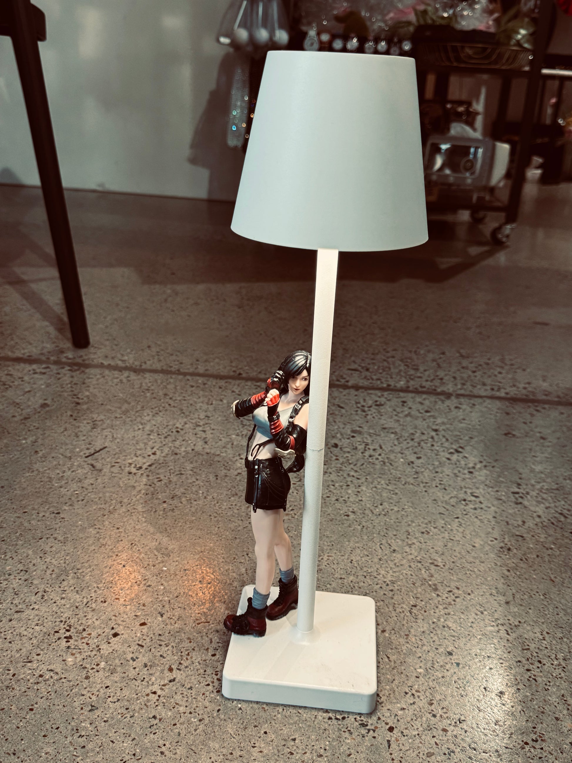 Lampe portable rechargeable Anime