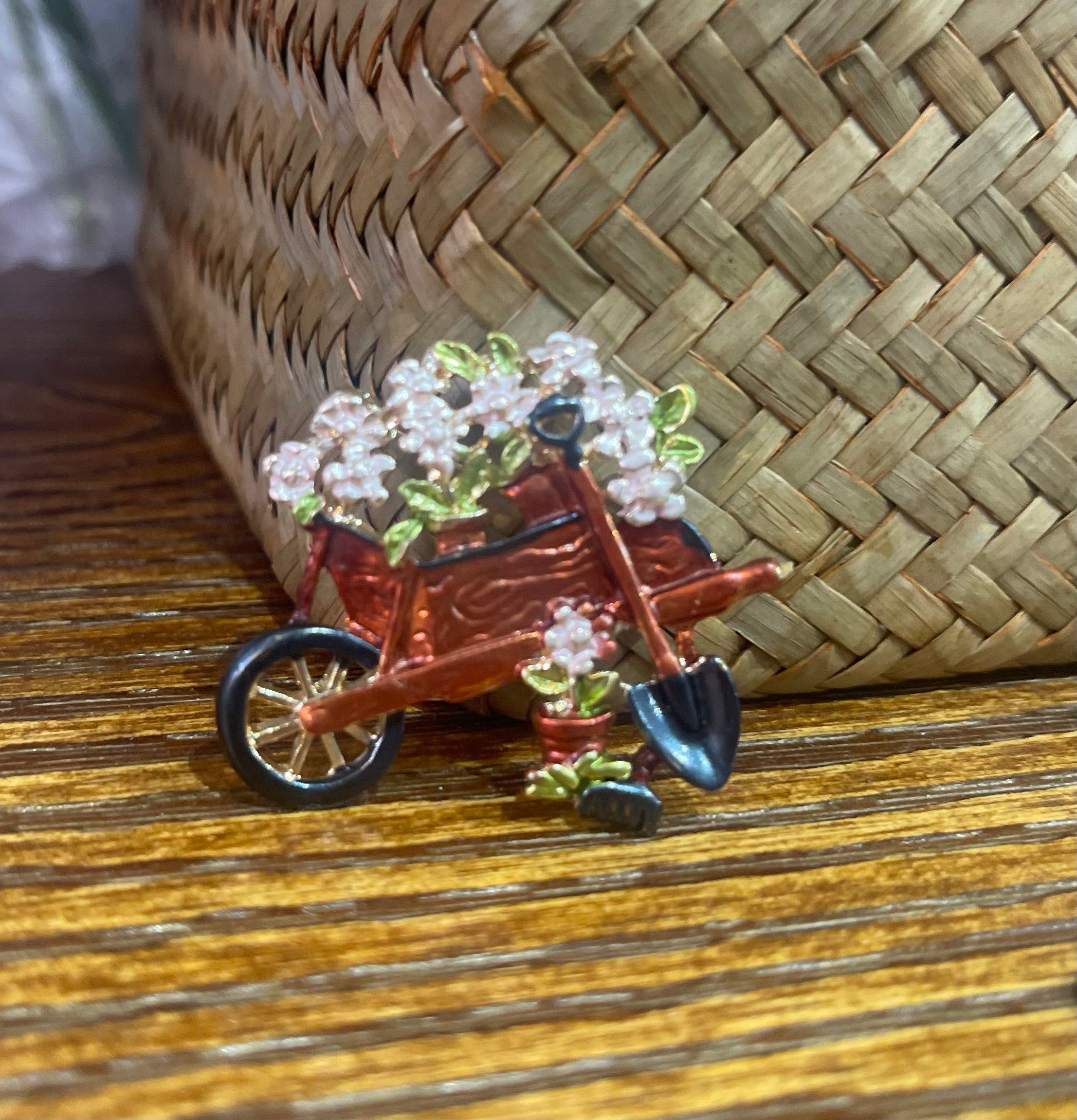 Elegant Wheelborrow with Flowers Brooch