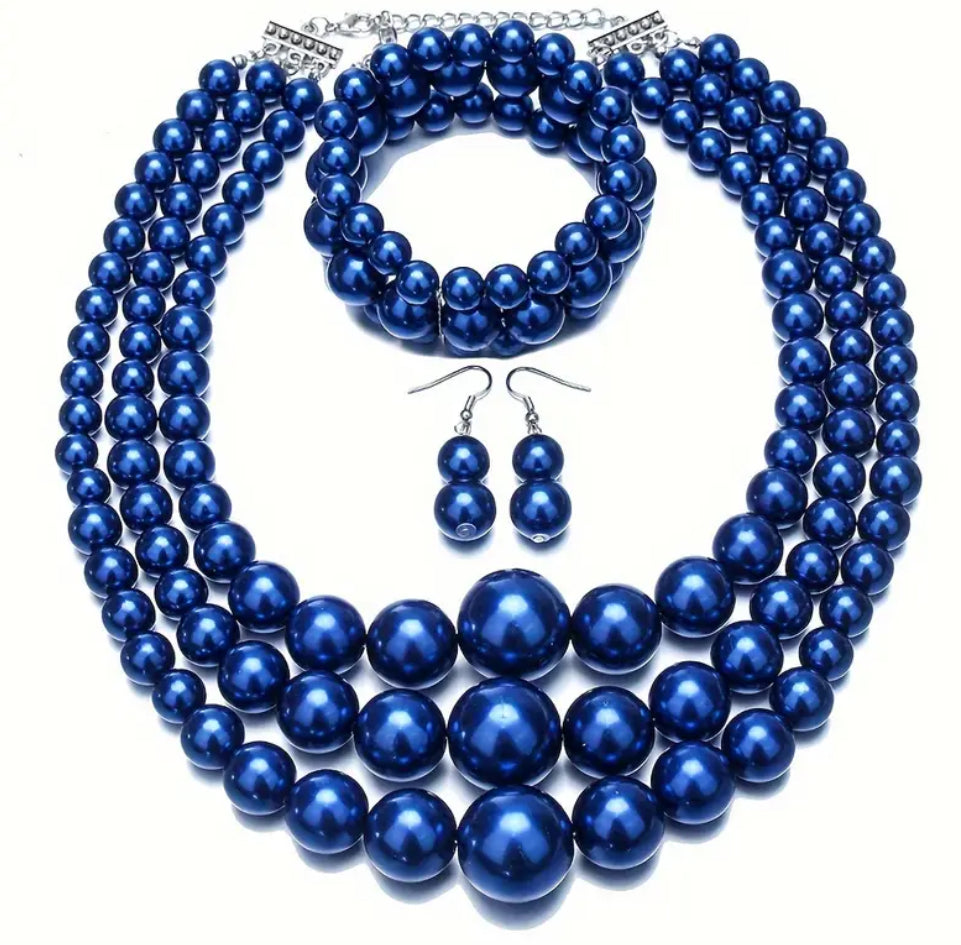 Ensemble collier, bracelet et boucles d'oreilles en perles bleues