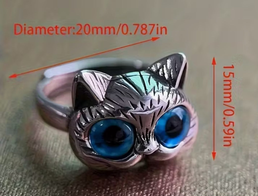 Bague chat aux yeux bleus vitreux