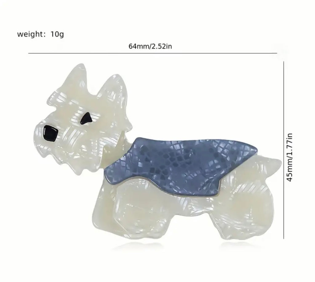 Broche en acrylique représentant un chien écossais