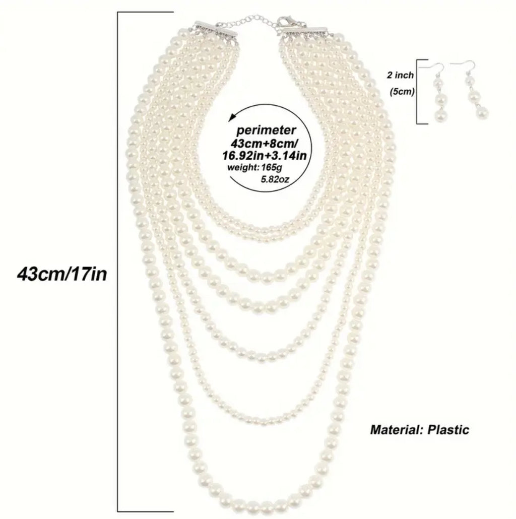 Ensemble collier et boucles d'oreilles en perles