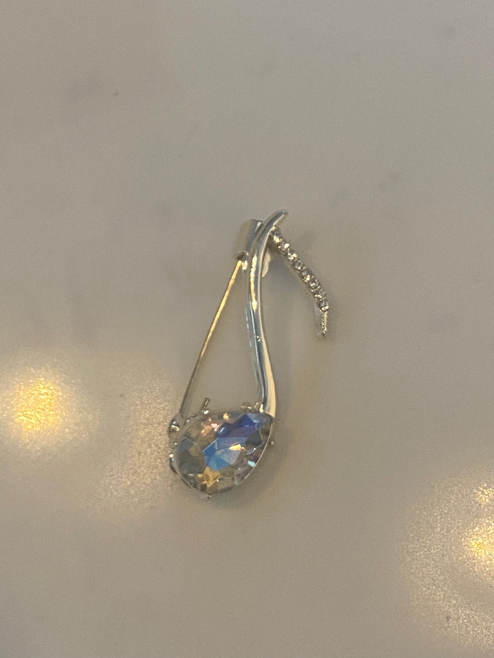 Broche note de musique Gem Diamonte