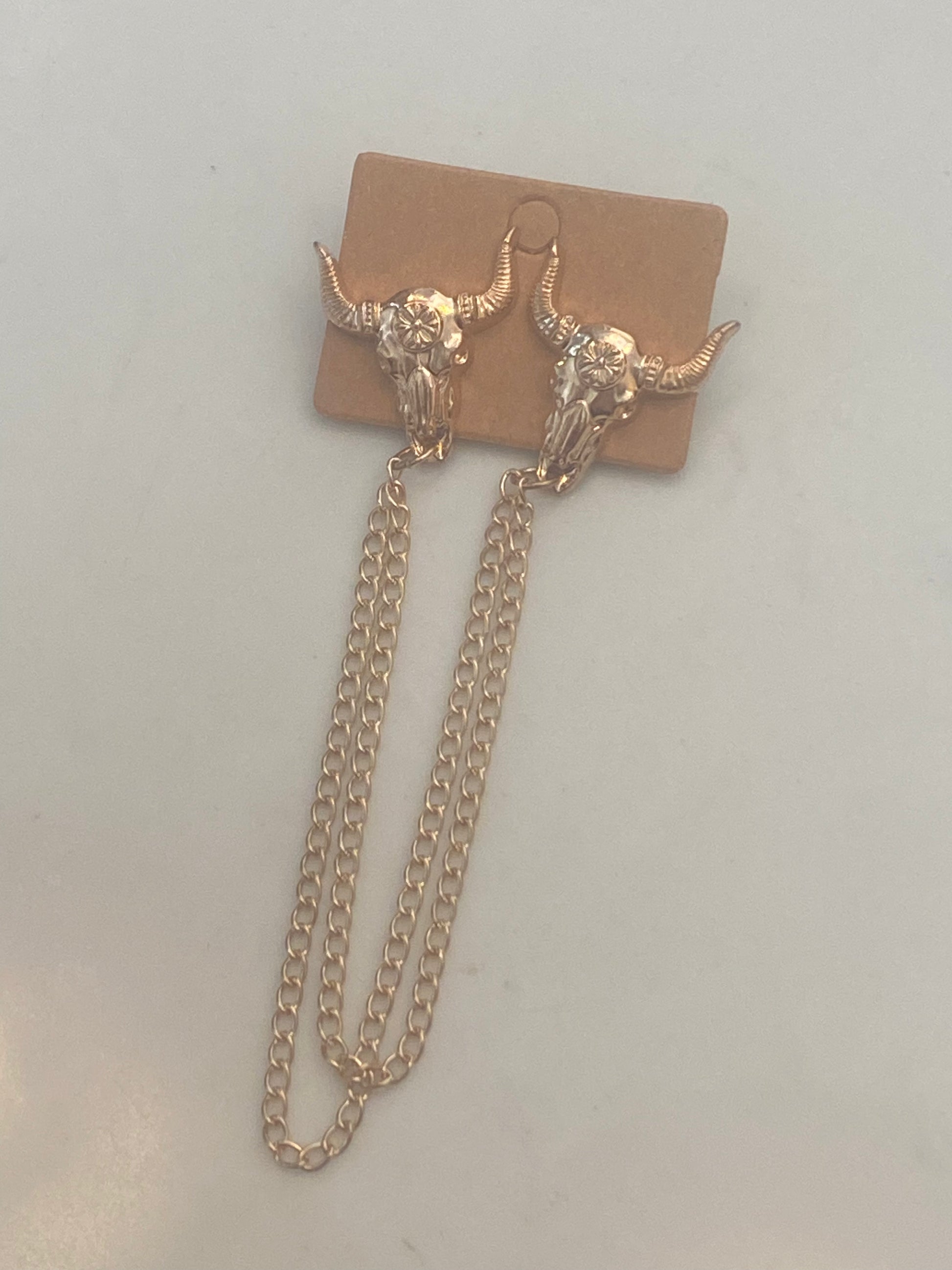 Western Longhorn Bull Chain Lapel Pins