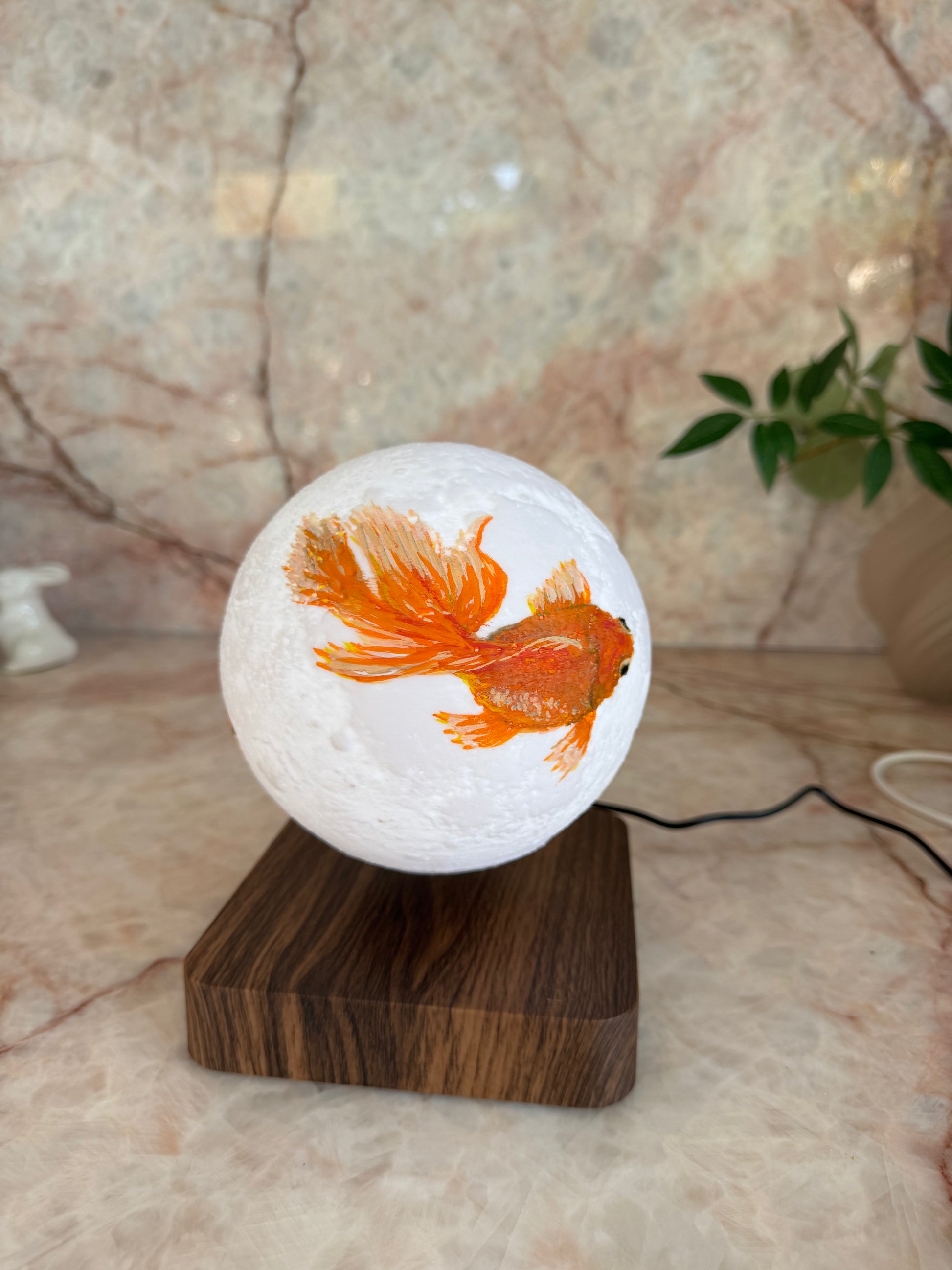 Levitating Rotating Goldfish Lamp