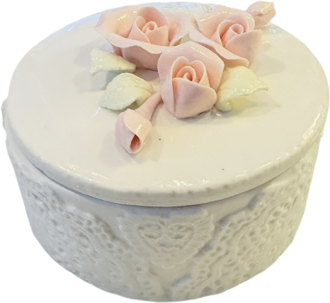 Ceramic jewellery box