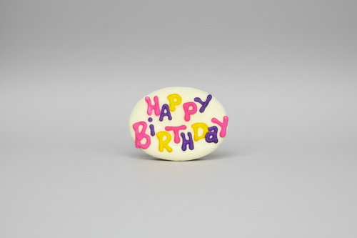 Icing “Happy Birthday” Plaque