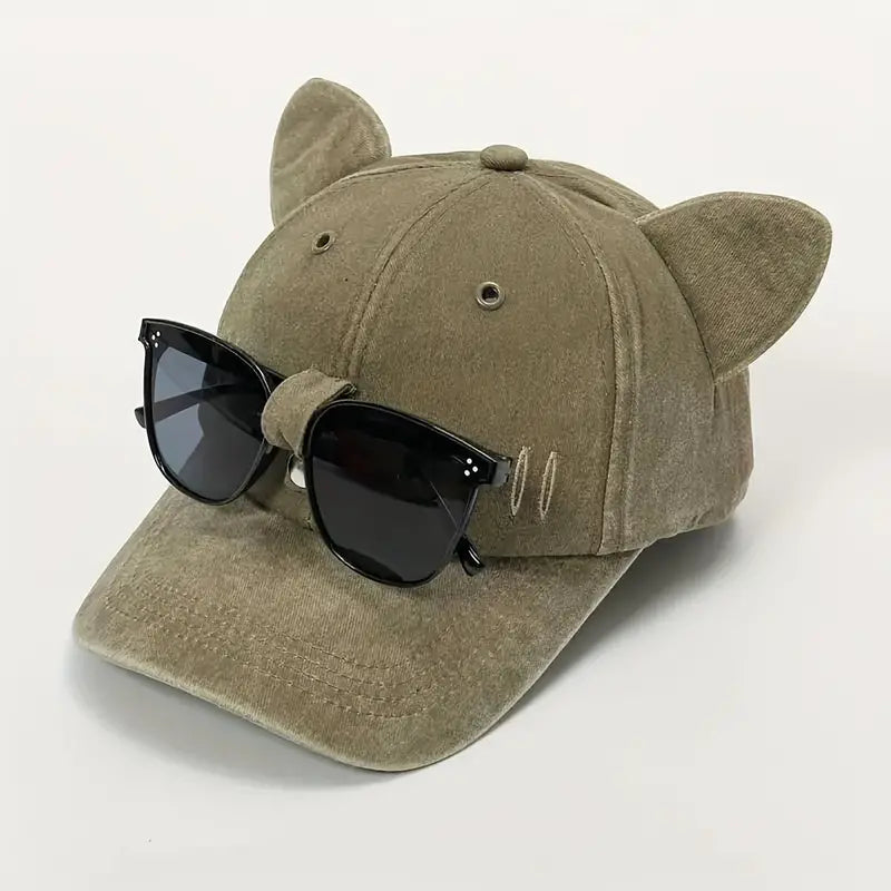 Casquette de baseball avec oreilles de chat et lunettes de soleil