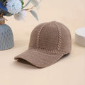 Casquette de baseball tricotée avec une touche de paillettes