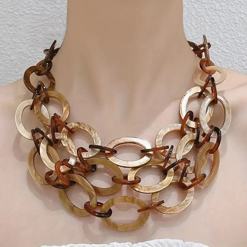 Collier bohème en résine multicouche