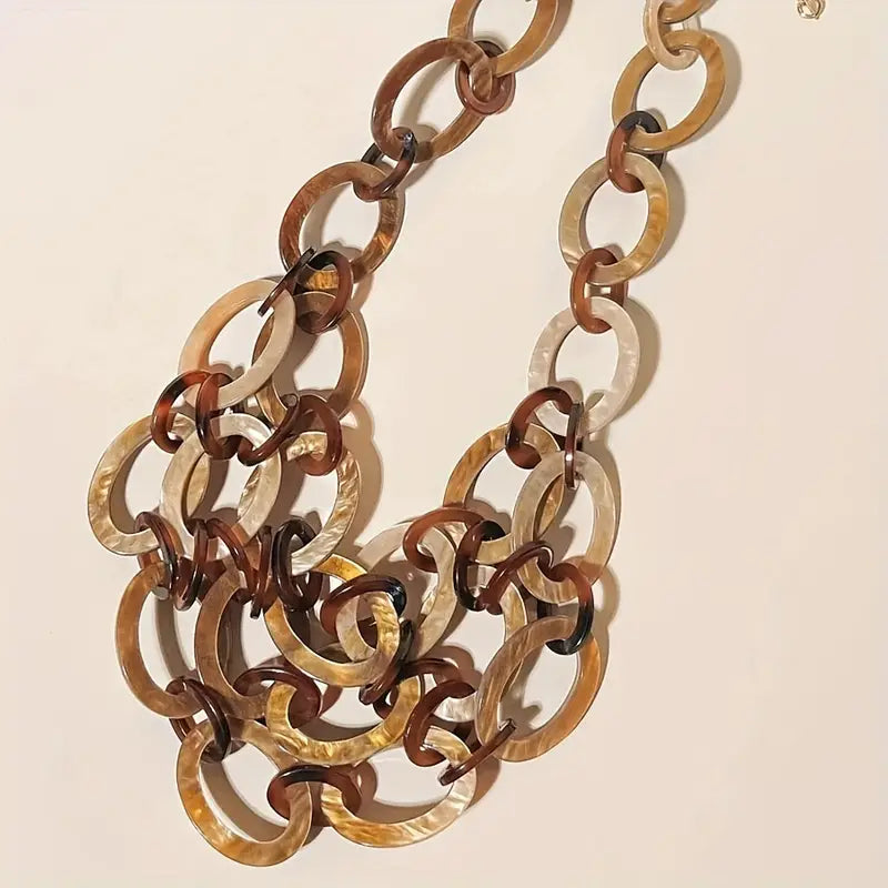 Collier bohème en résine multicouche