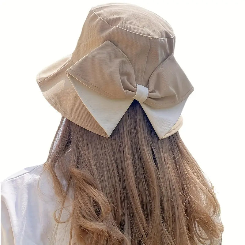 Chapeau de soleil / bob avec grand nœud