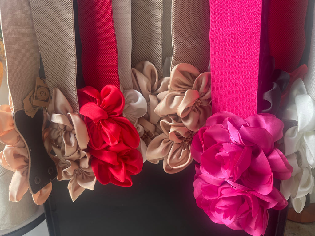 Ceinture élastique fleurie (rouge ou noire)
