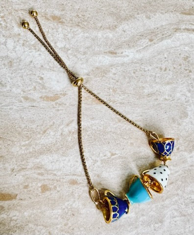 Bracelet tasse à thé