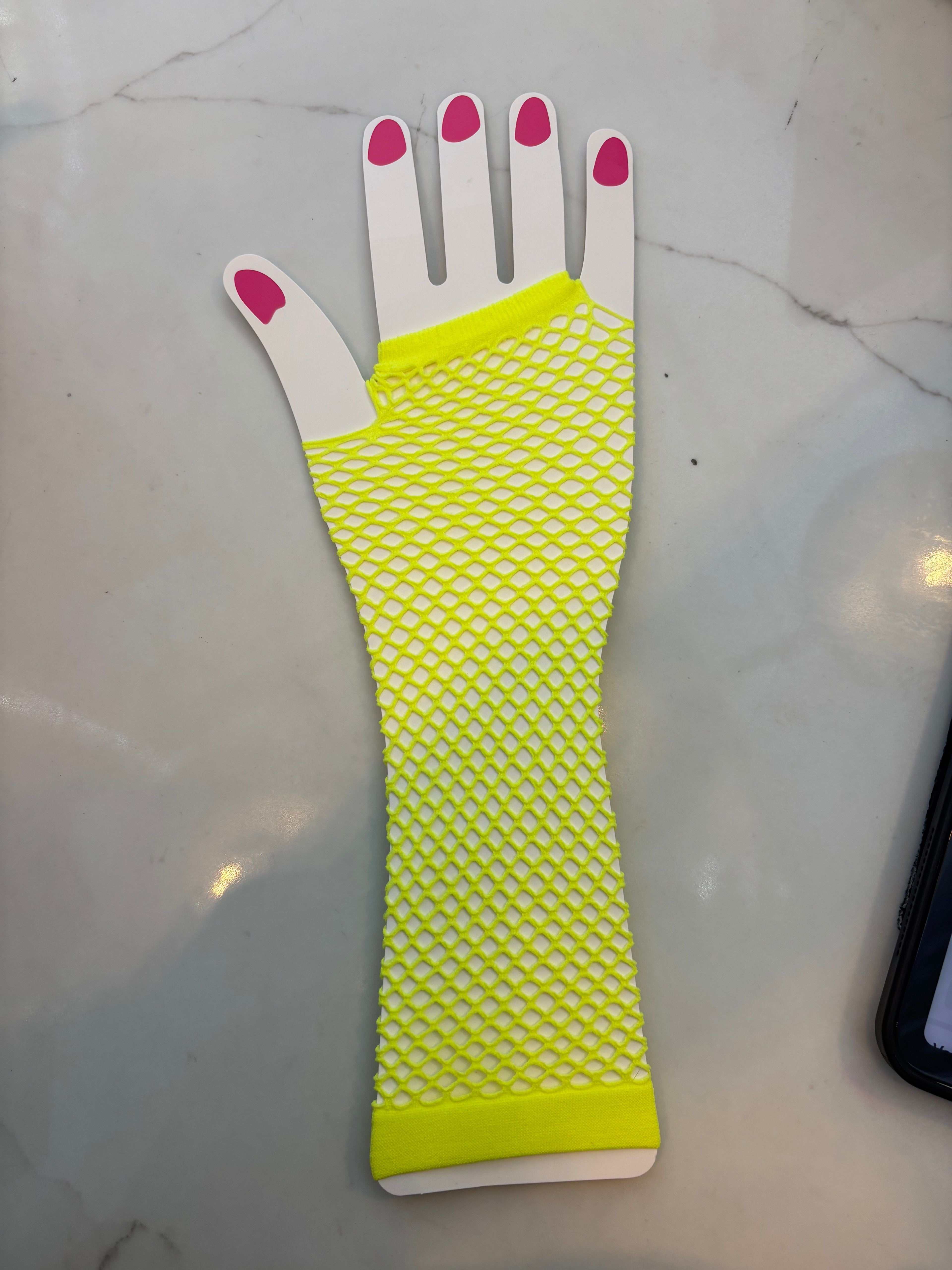 Fishnet gloves ( green, yellow, black or pink)