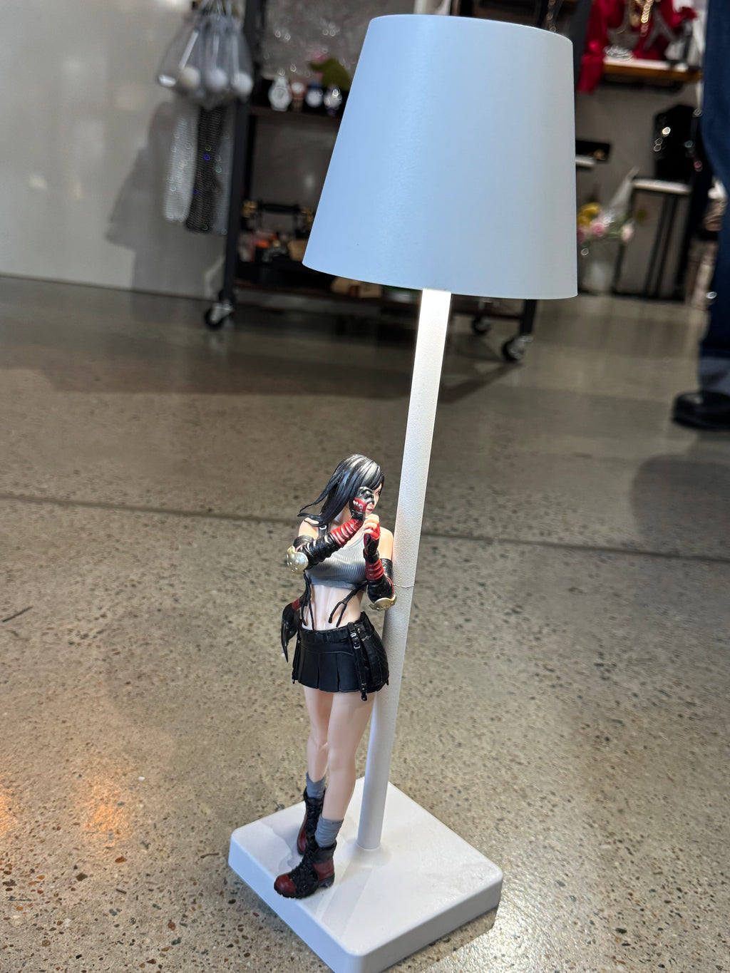 Lampe portable rechargeable Anime