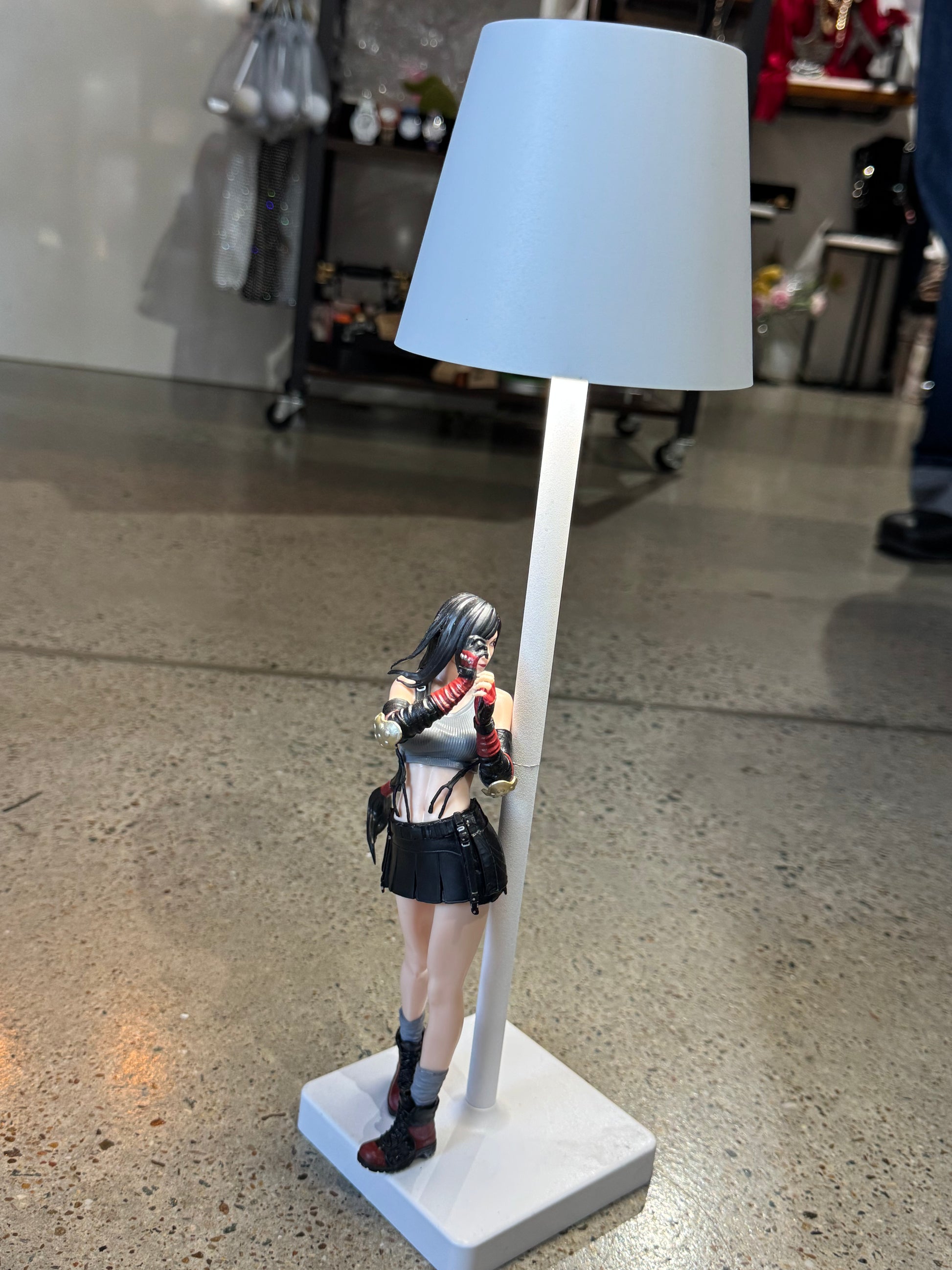 Lampe portable rechargeable Anime