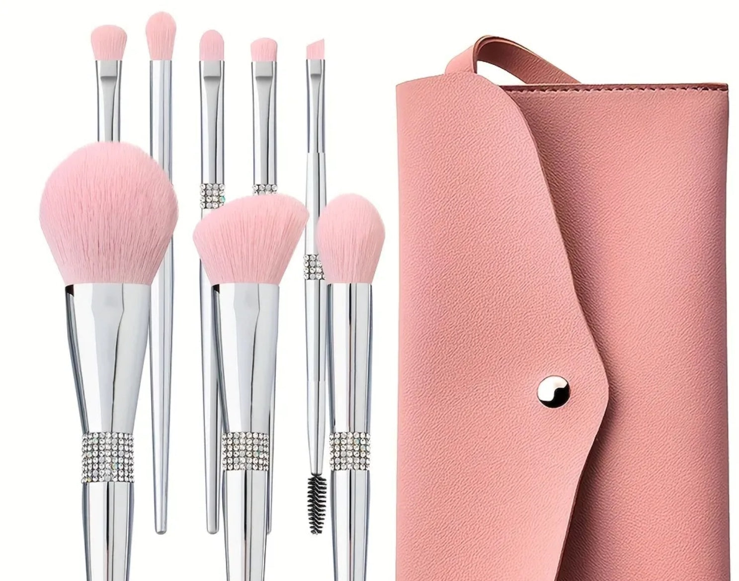 Pinceaux de maquillage dans un étui de transport