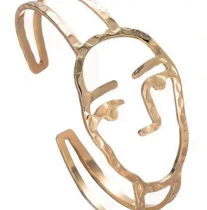 14K gold-plated face wrist cuff