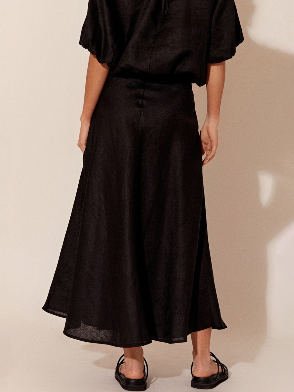 denver contrast stitch linen skirt (Black)