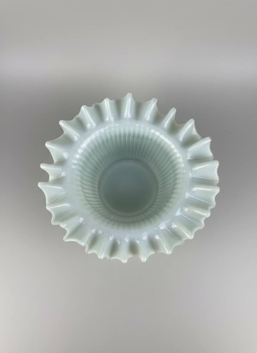 Ripple Muse Glass Vase