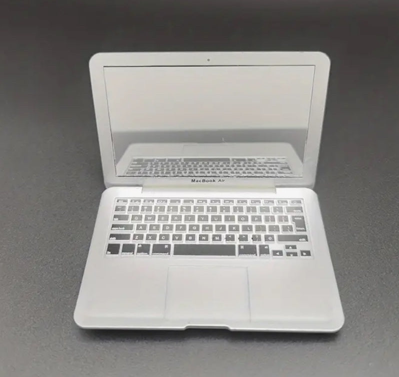 Laptop compact mirror