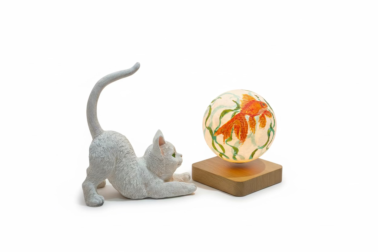Curious Cat & Goldfish Levitating Lamp Set