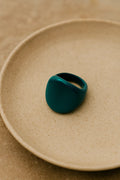 Bague en acrylique