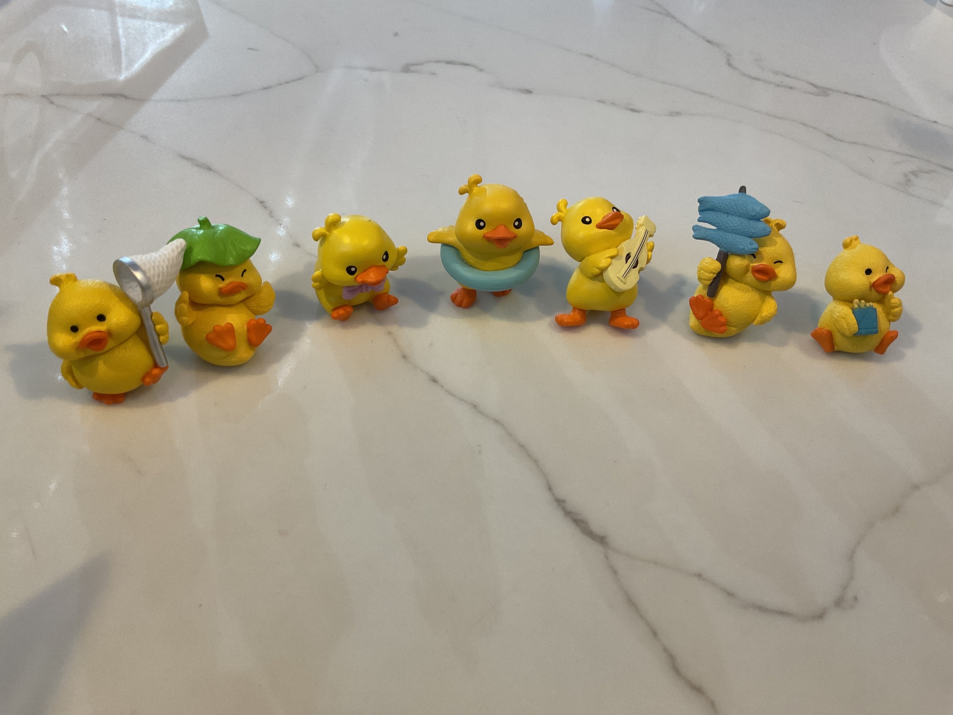 Figurines de poussins [vendues à l'unité]